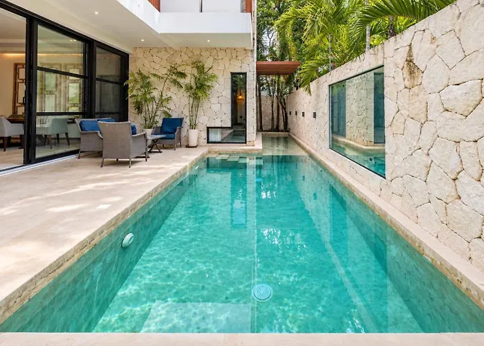 Elegant 4 Bedroom Villa, Gated Access & Personalized Concierge Villa