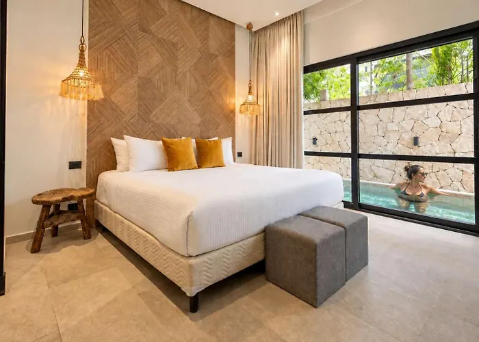 Elegant 4 Bedroom Villa, Gated Access & Personalized Concierge Villa *