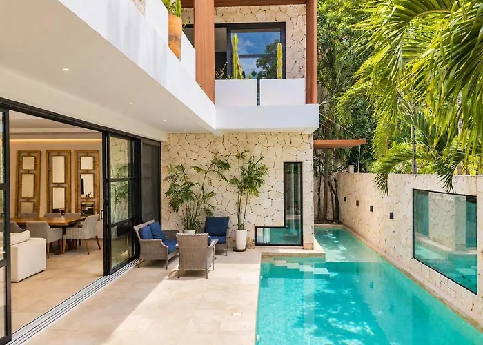 Elegant 4 Bedroom Villa, Gated Access & Personalized Concierge Tulum